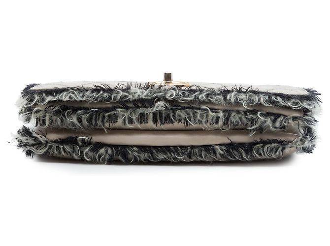 Chanel Gray CC Quilted Lambskin Tweedy Flap Color Marrone Grigio - vista 3