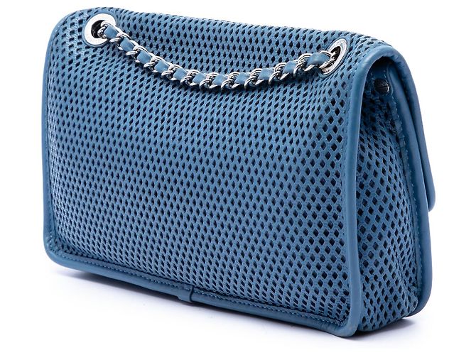 Chanel Blue Medium Perforated Calfskin Up In The Air Flap - vista 2