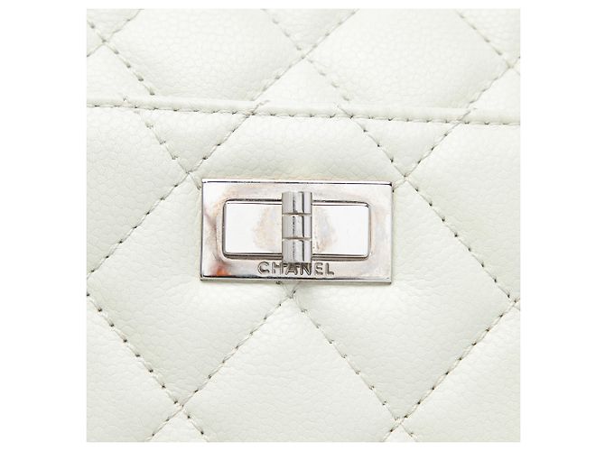 Borsa Camera Reissue Chanel White Large Quilted Caviar Bianco Bianco sporco - vista 5