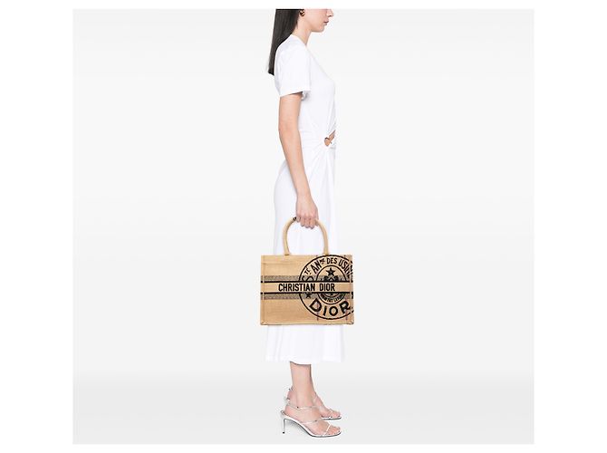 Dior Beige Medium Jute Embroidered Book Tote - vista 7