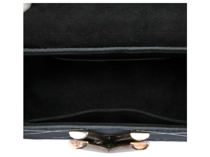 Louis Vuitton Black Epi Malletage Twist Nero - vista 4