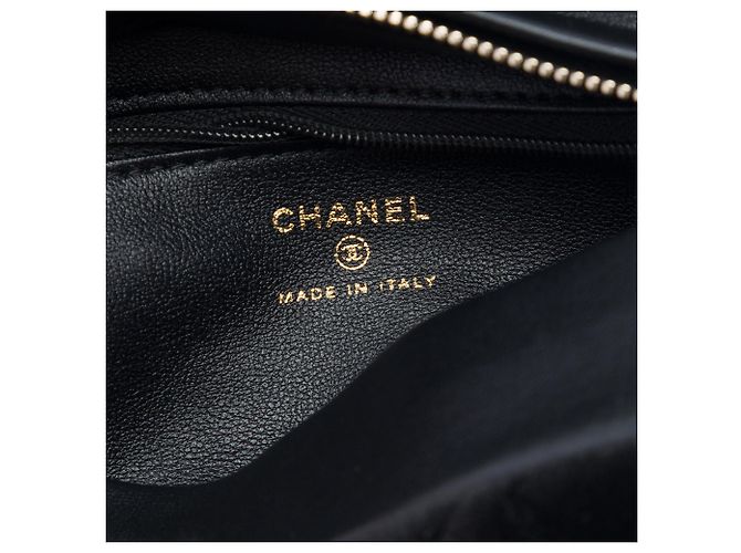 Clutch da polso Chanel Black CC in velluto trapuntato e cristalli Nero - vista 5