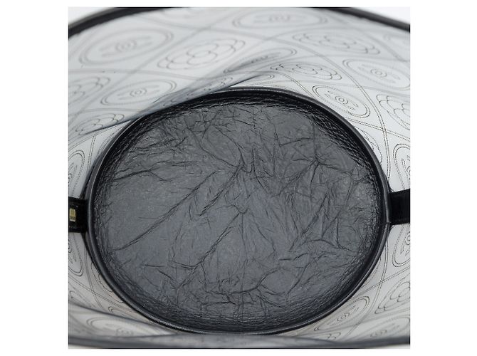 Borsa Bucket Chanel Black Medium in PVC e pelle di vitello stropicciata Camellia Coco Nero - vista 4