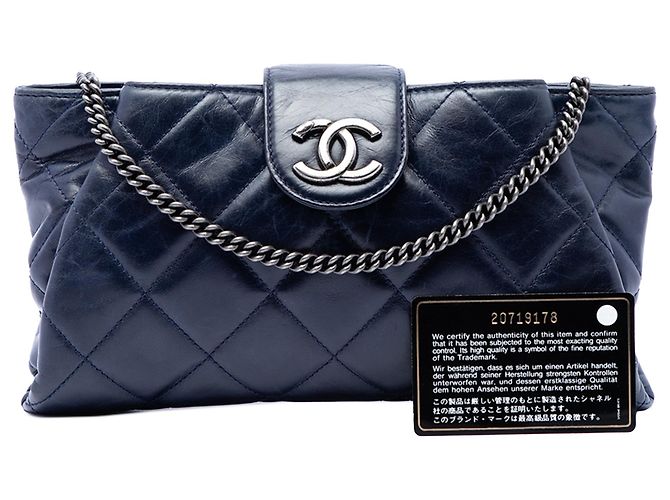 Clutch Chanel Blue Quilted Glazed Calfskin Coco Pleats Chain Blu navy - vista 7