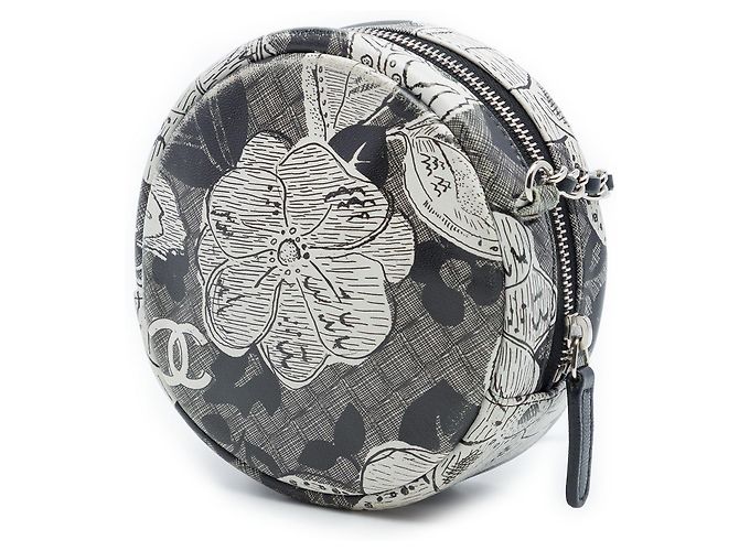Chanel Black CC Rund Clutch aus Kalbsleder mit Blumenmuster und Kette Schwarz - Ansicht 2