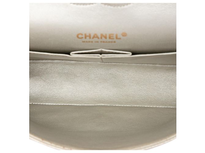 Chanel Gold Medium Classic Lambskin Iridescente Double Flap D'oro - vista 4