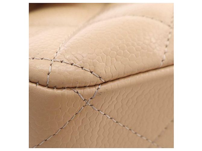 Chanel Beige Jumbo Classic Caviar Double Flap - vista 11