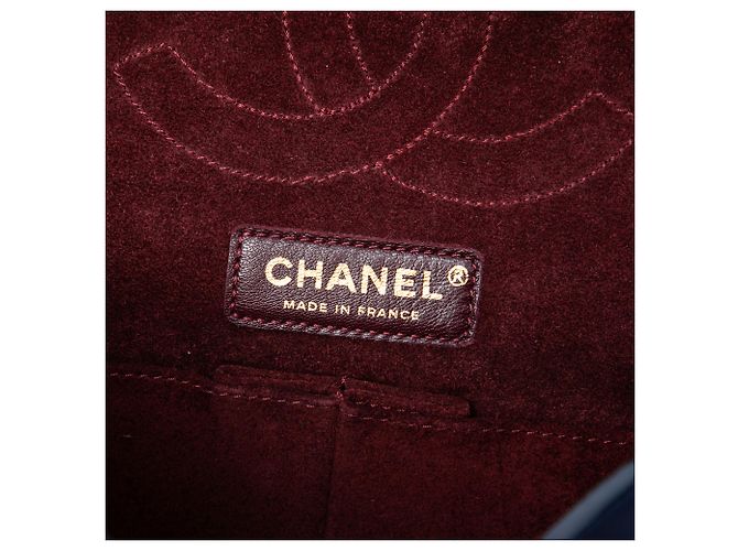 Chanel Blue Calfskin Reissue 2.55 Medallion Nude Double Flap 225 Blu navy - vista 5