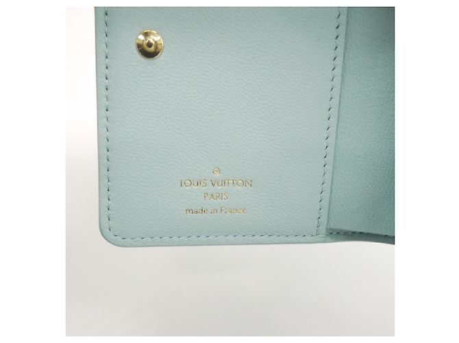 Cartera bi-fold Louis Vuitton Portefeuille Lou Monogram Coussin Azul - vista 9