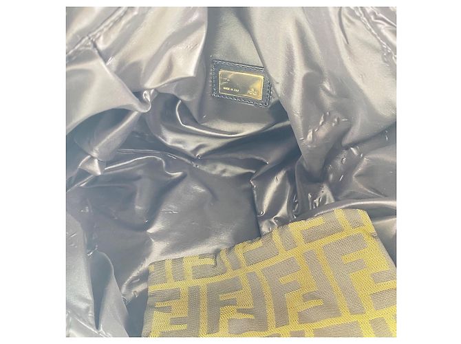 Borsa Fendi x Moncler Spybag Zucca Nero - vista 9