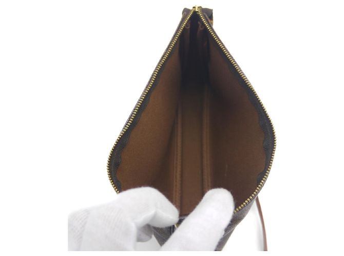 Pochette Louis Vuitton Pochette Accessoires Marrone - vista 8