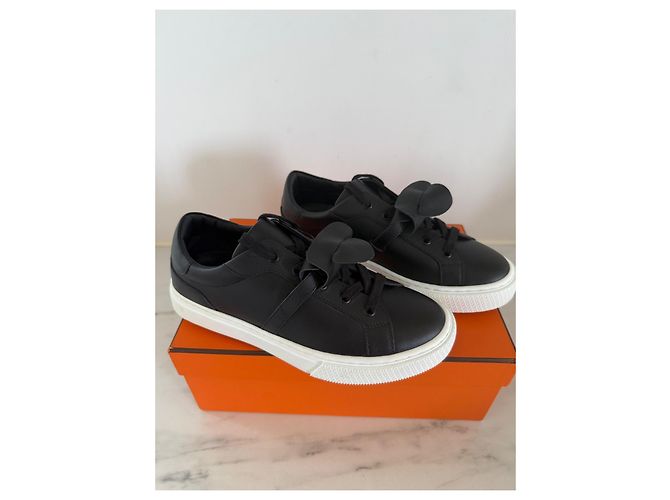 Sneakers basse Hermès Day in pelle nera Nero - vista 4