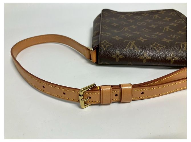 Borsa a Spalla Louis Vuitton Musette Salsa Marrone - vista 10