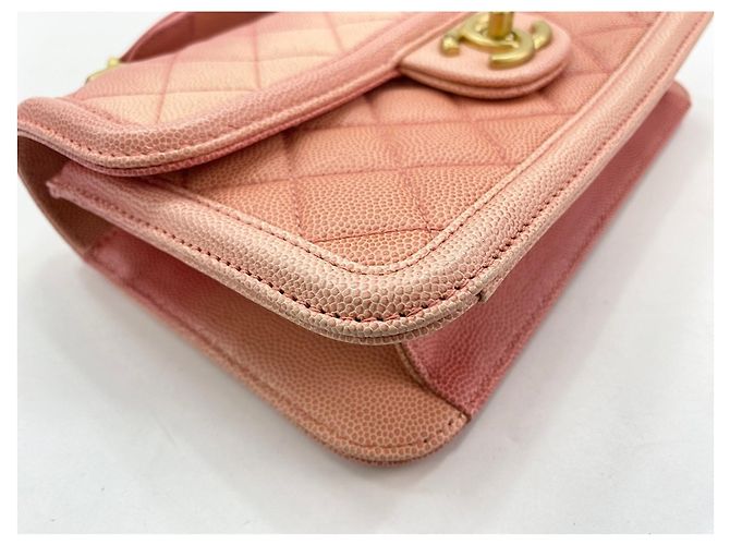 Borsa a tracolla Chanel Matelassé rosa - vista 8