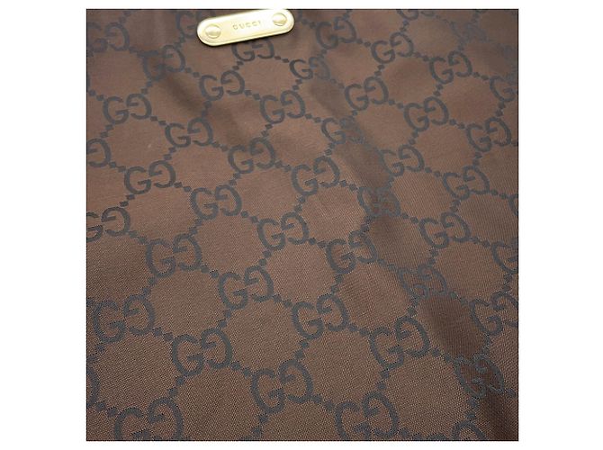 Borsa a tracolla Gucci in nylon marrone - vista 6