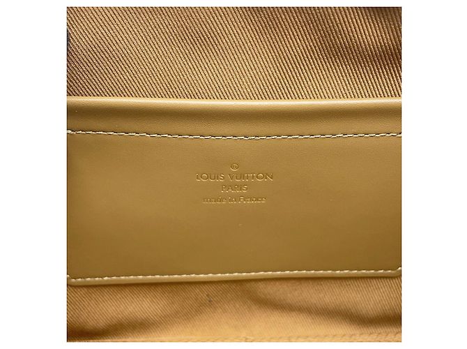 Borsa a tracolla e crossbody Louis Vuitton Monogram Utility Marrone Monogramma - vista 13