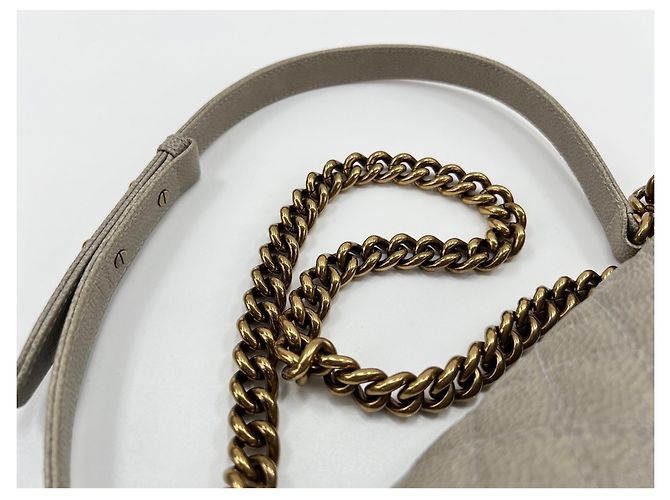 Chanel Boy Schultertasche in Grau Braun - Ansicht 10