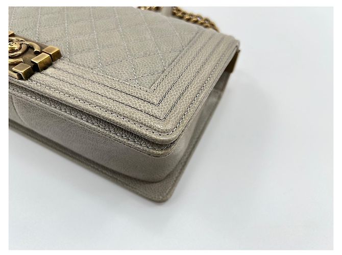 Chanel Boy Schultertasche in Grau Braun - Ansicht 7