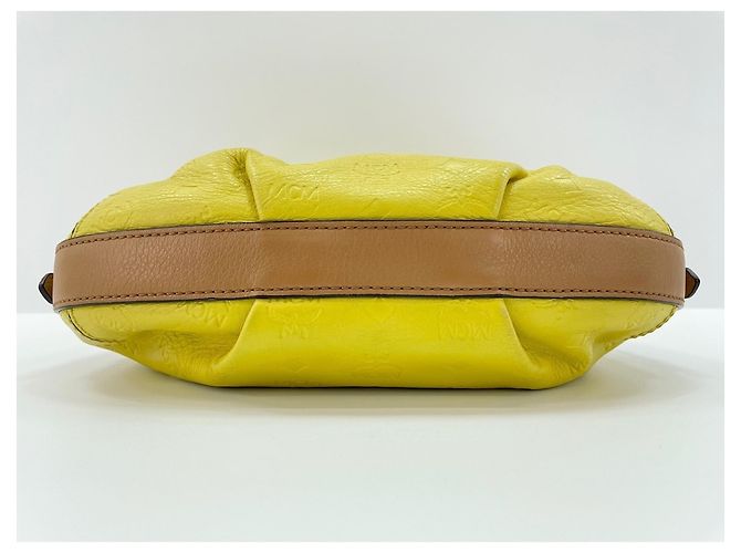 MCM Schultertasche aus gelbem Leder - Ansicht 6