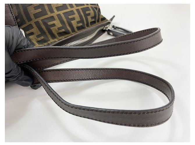 Borsa a tracolla Fendi in tela marrone - vista 9