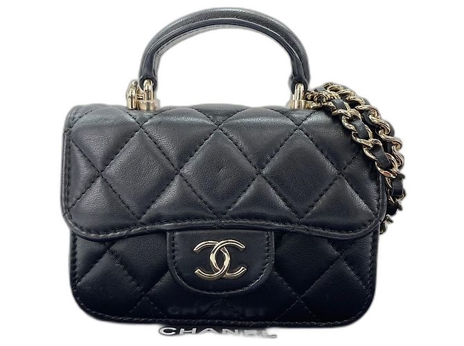 Borsa a tracolla Chanel Matelassé in pelle nera Nero - vista 11