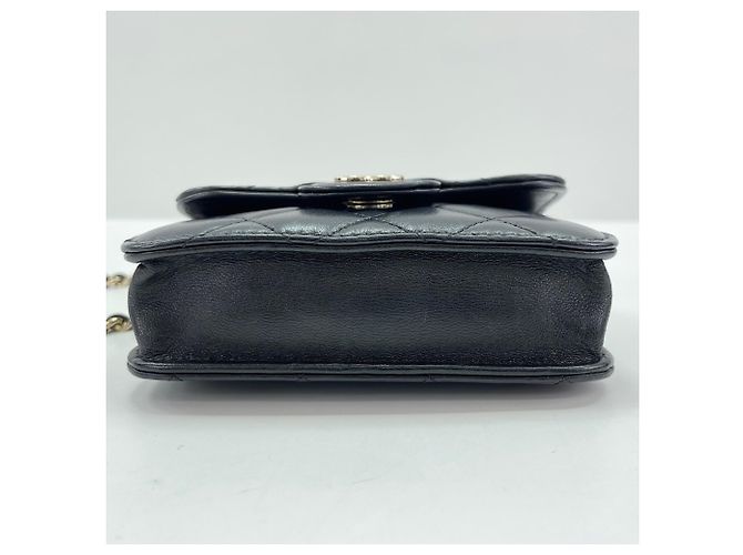 Borsa a tracolla Chanel Matelassé in pelle nera Nero - vista 5