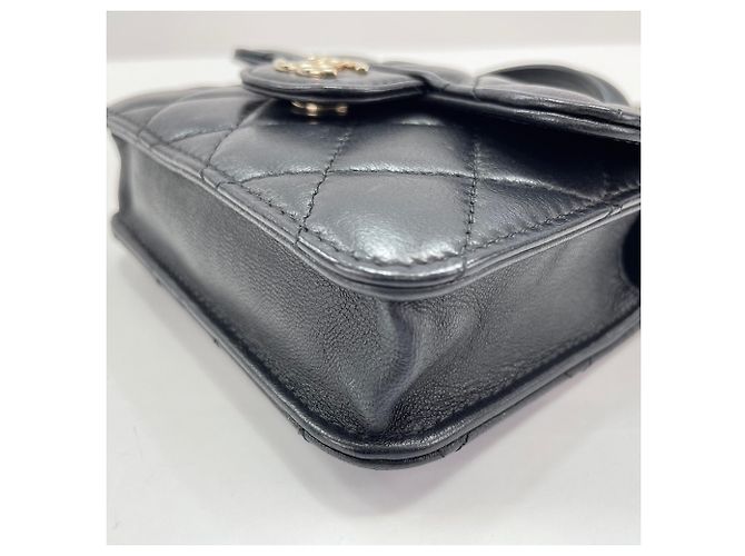 Borsa a tracolla Chanel Matelassé in pelle nera Nero - vista 7