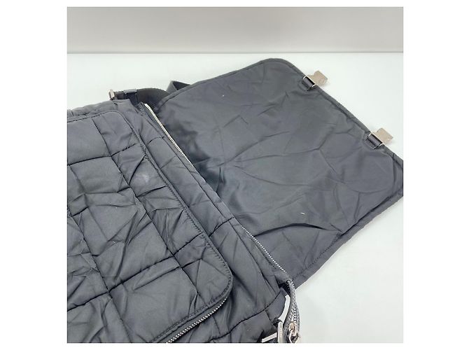 Prada PRADA Triangle Plate Schultertasche Schwarz - Ansicht 15