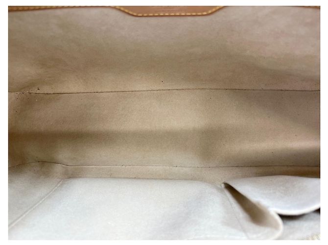 Bolsa de ombro Louis Vuitton Cite em marrom - vista 11