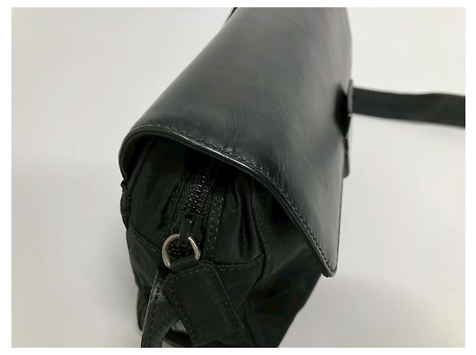 Borsa a tracolla in nylon nero Prada - vista 4