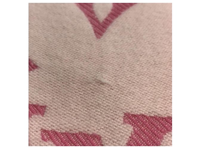 Stola Louis Vuitton LV Essential Rosa - vista 8