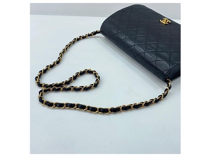 Borsa a Spalla Chanel Matelassé Nero - vista 10