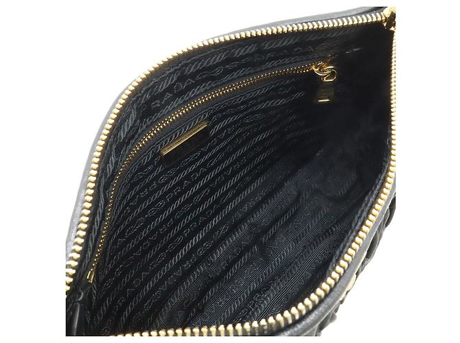 Borsa a tracolla in nylon arricciato e pelle Prada Nero - vista 7