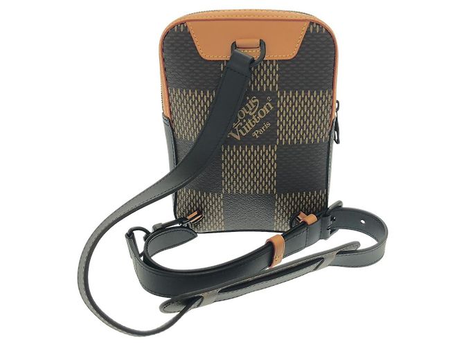 Borsa a tracolla Louis Vuitton Damier Giant Amazon Slingback Marrone - vista 2