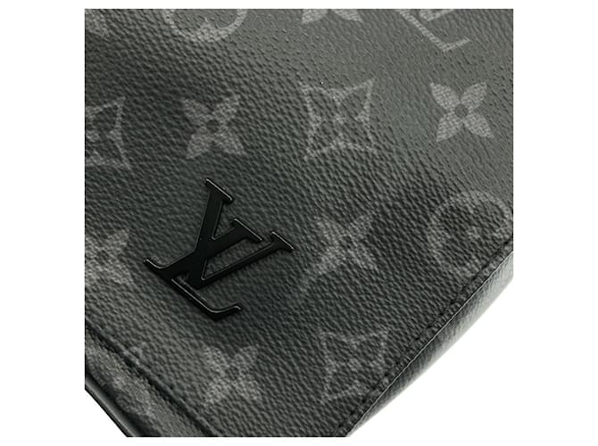 Borsa a tracolla Louis Vuitton Monogram Eclipse Nero - vista 6