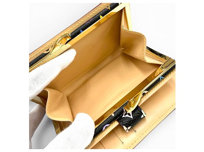 Portafoglio bifold in pelle Louis Vuitton Nero - vista 6