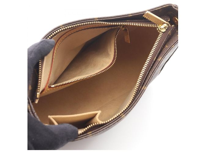 Borsa a Spalla Louis Vuitton Looping MM Monogram Marrone - vista 3