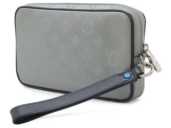 Clutch Louis Vuitton Alpha Monogram Satellite Argento Metallico - vista 2