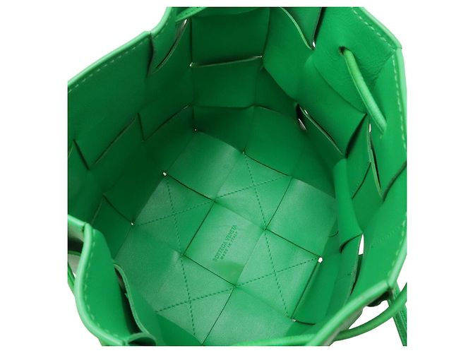Borsa a secchiello piccola Cassette Bottega Veneta Verde - vista 6