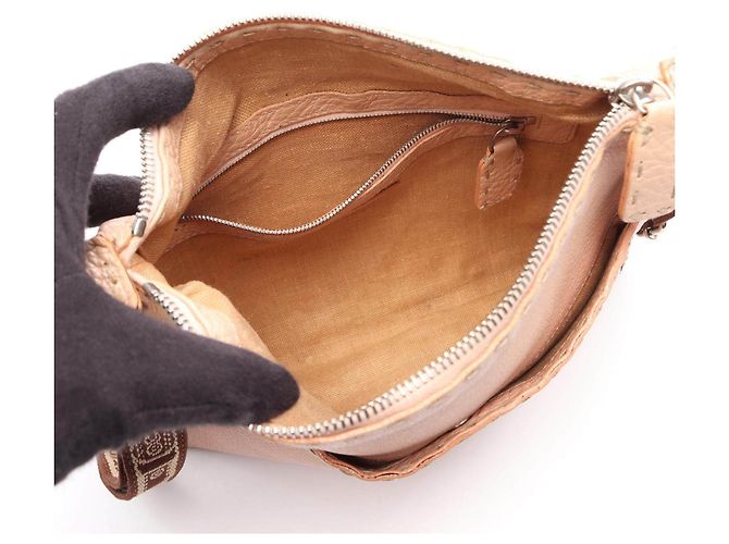 Bolso de hombro de cuero Fendi Selleria Rosa - vista 3