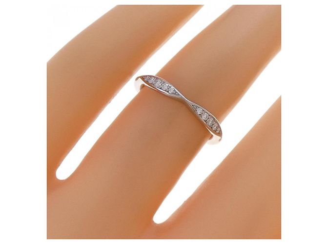 Anello Chanel Camellia Half Eternity in Platino Argento Metallico - vista 5