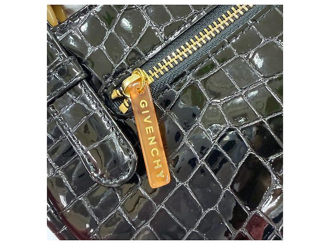 Bolsa de ombro Givenchy em couro de vaca com relevo de crocodilo Preto - vista 10