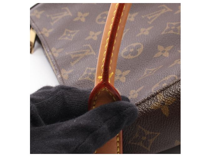 Borsa a tracolla Louis Vuitton Looping MM Monogram Marrone - vista 8
