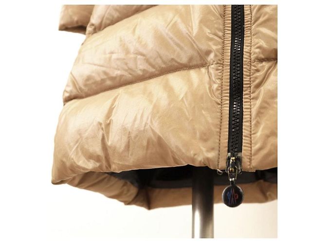 Abrigo de nailon y plumón Moncler MOKA Beige Camello - vista 15