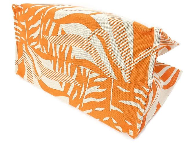 Hermès Hermes TIGRE A L'ANANAS Toile H Beach Bag Orange - view 2