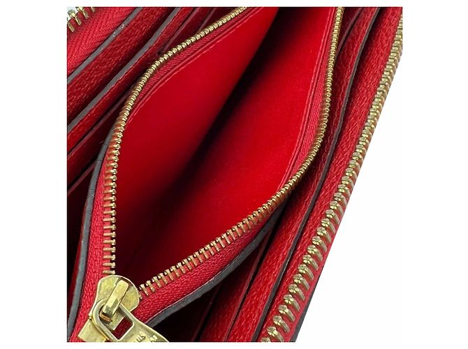 Portafoglio Louis Vuitton Clemence Red Empriente in pelle Rosso - vista 3