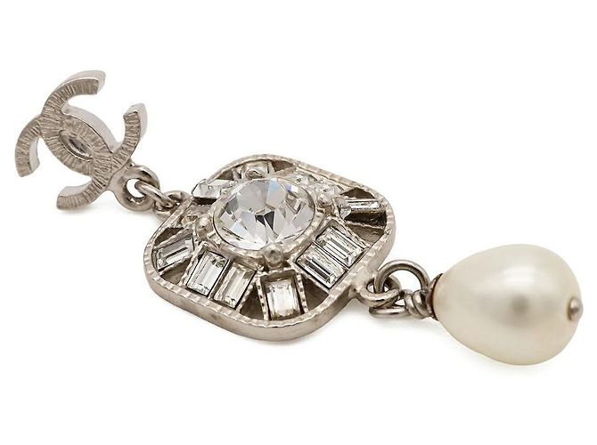 Chanel Coco Mark Pearl Ohrringe Silber Metallisch - Ansicht 4