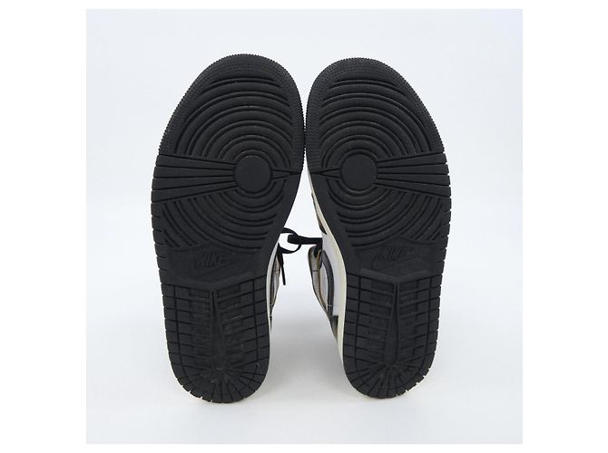 Autre Marque Sneakers Nike Air Jordan 1 Mid Nero Bianco Giallo - vista 4