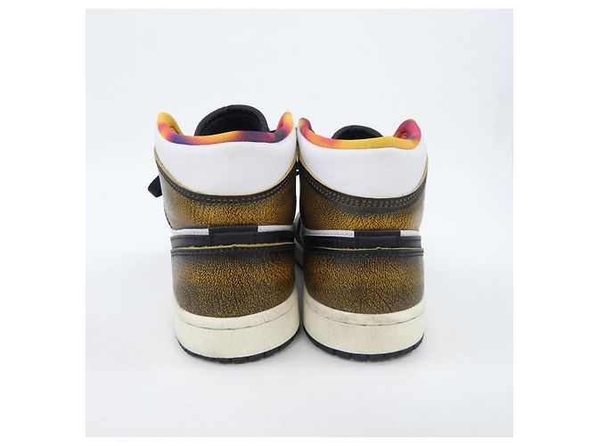 Autre Marque Sneakers Nike Air Jordan 1 Mid Nero Bianco Giallo - vista 5