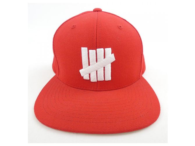 Autre Marque Cappellino Undefeated Rosso - vista 2